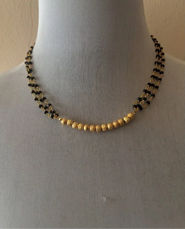 Tiny Black Beads Necklace